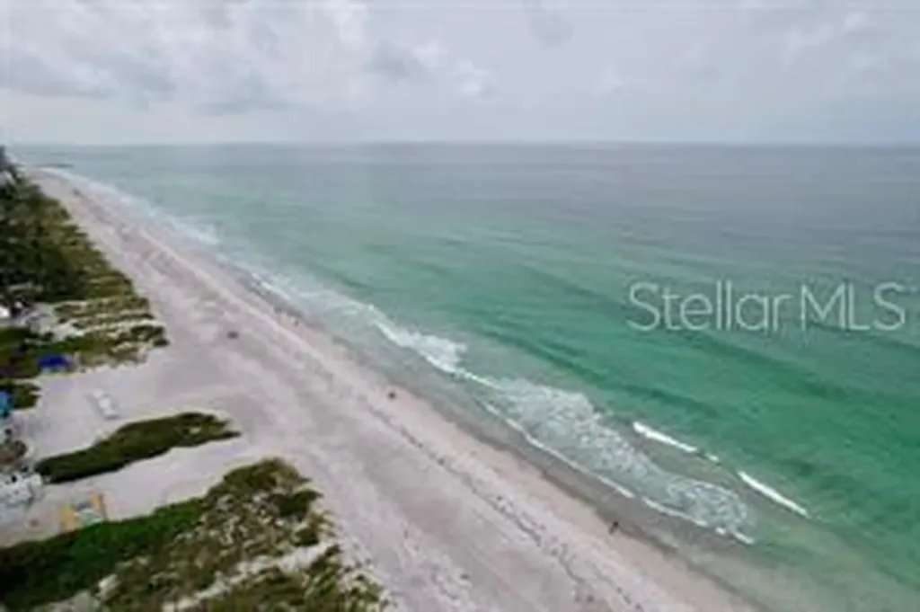 521 Neptune Avenue Longboat Key FL 34228