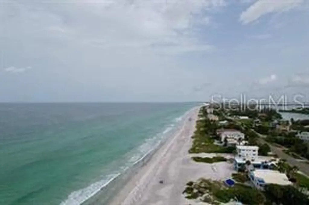 521 Neptune Avenue Longboat Key FL 34228