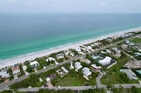 521 Neptune Avenue Longboat Key FL 34228
