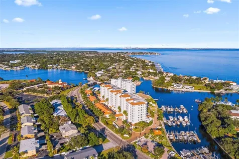 1325 Snell Isle Boulevard NE St Petersburg FL 33704