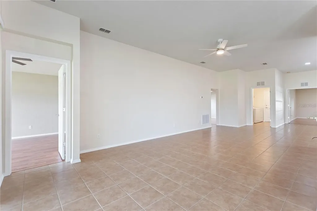 418 Del Sol Avenue Davenport FL 33837
