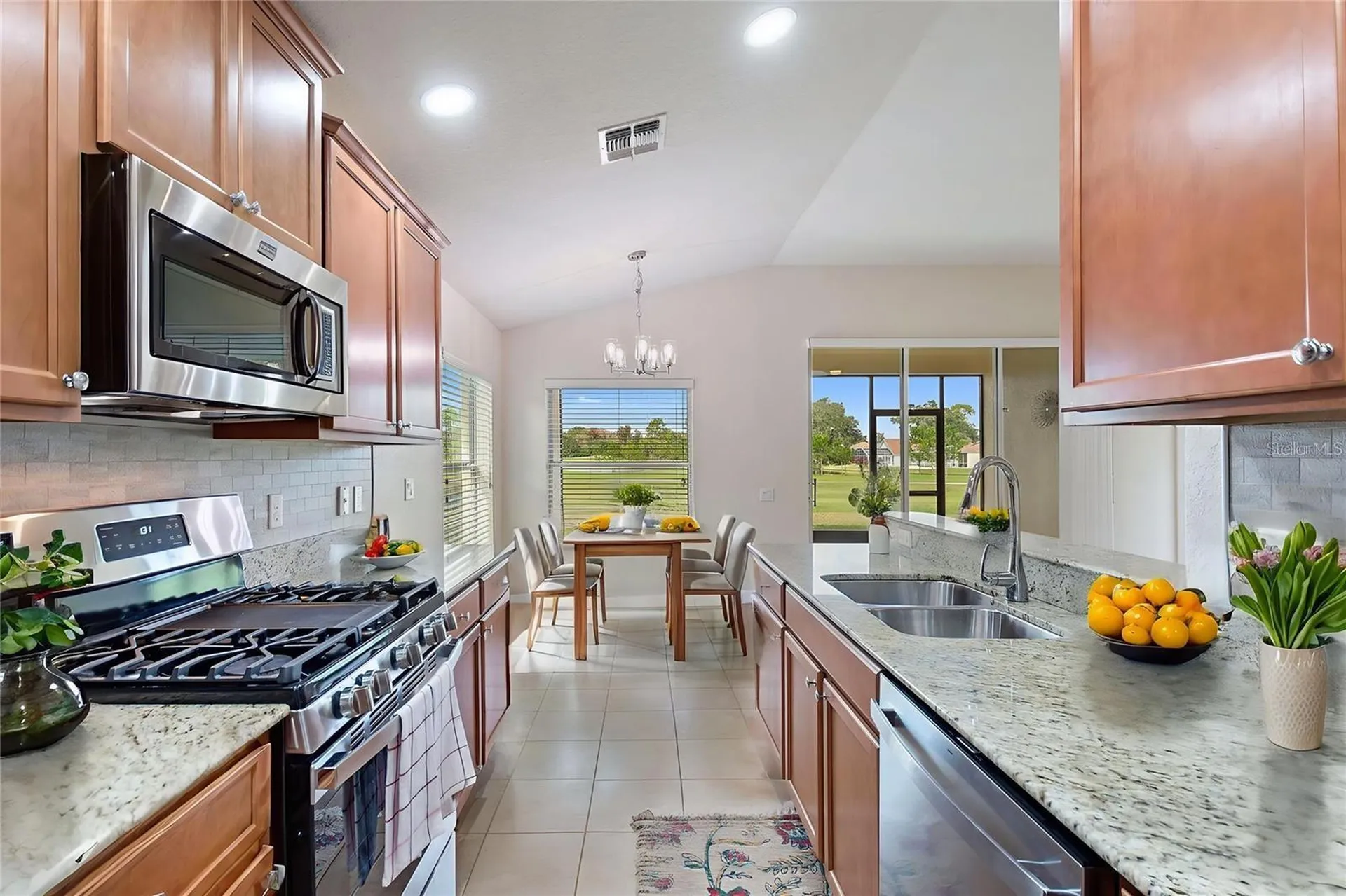 418 Del Sol Avenue Davenport FL 33837