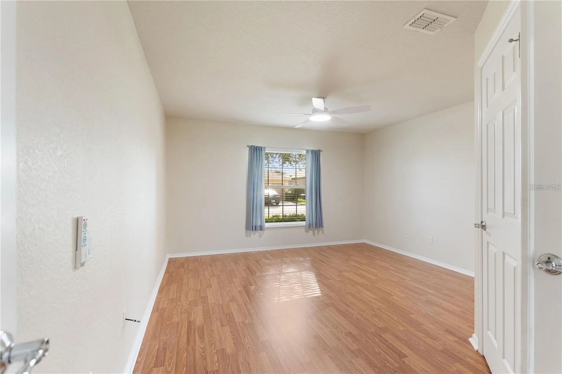 418 Del Sol Avenue Davenport FL 33837