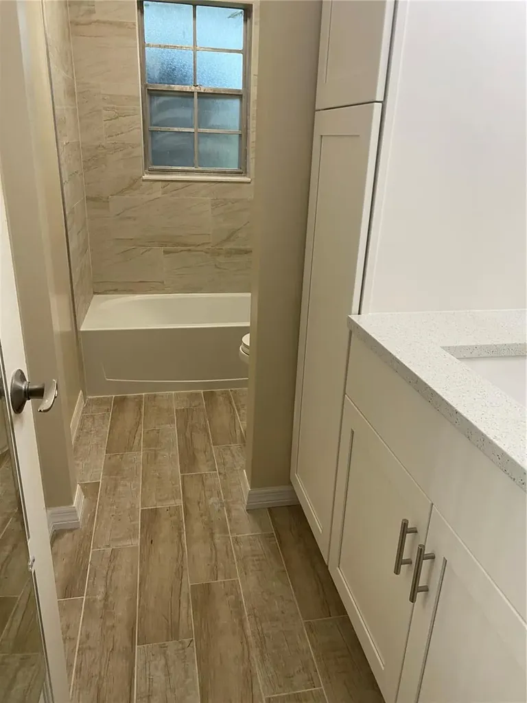 305 White Oak Drive Altamonte Springs FL 32701