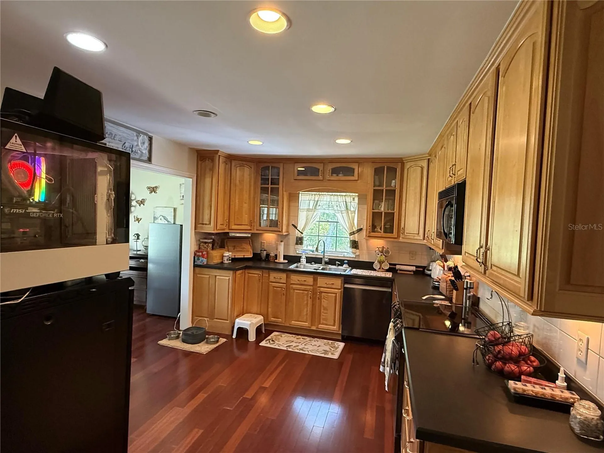 305 White Oak Drive Altamonte Springs FL 32701