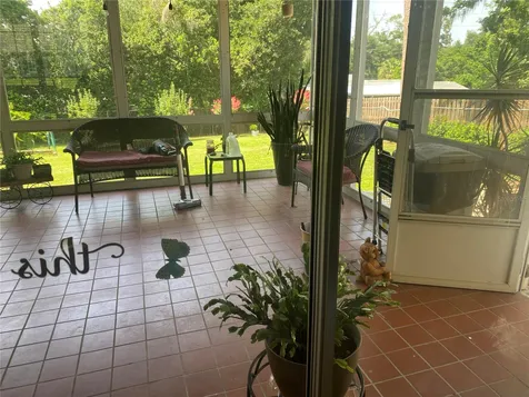 305 White Oak Drive Altamonte Springs FL 32701