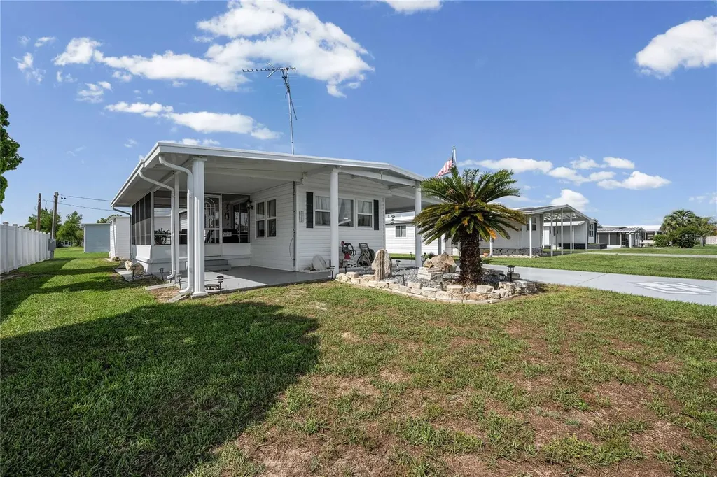 37250 Beverly Avenue Zephyrhills FL 33542