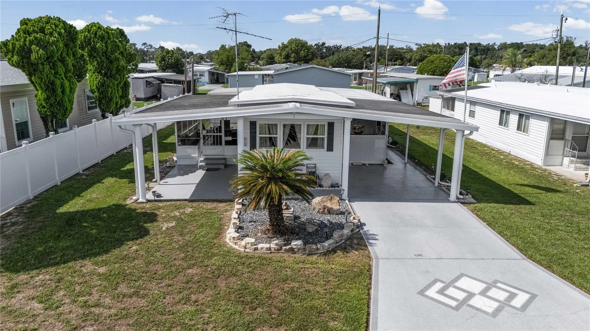 37250 Beverly Avenue Zephyrhills FL 33542