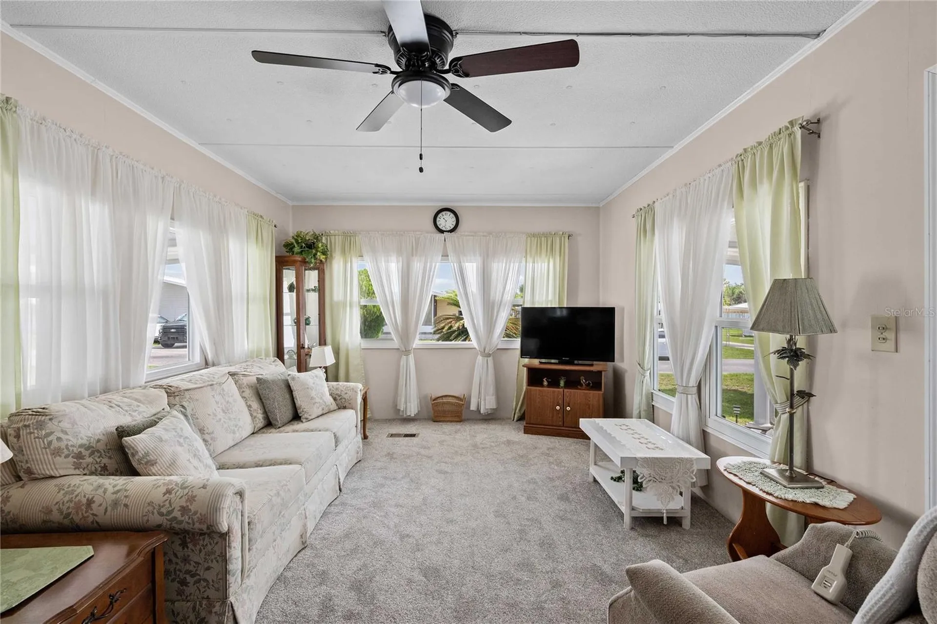 37250 Beverly Avenue Zephyrhills FL 33542