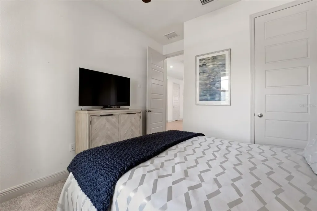 5518 Spanish Moss Cove Bradenton FL 34203
