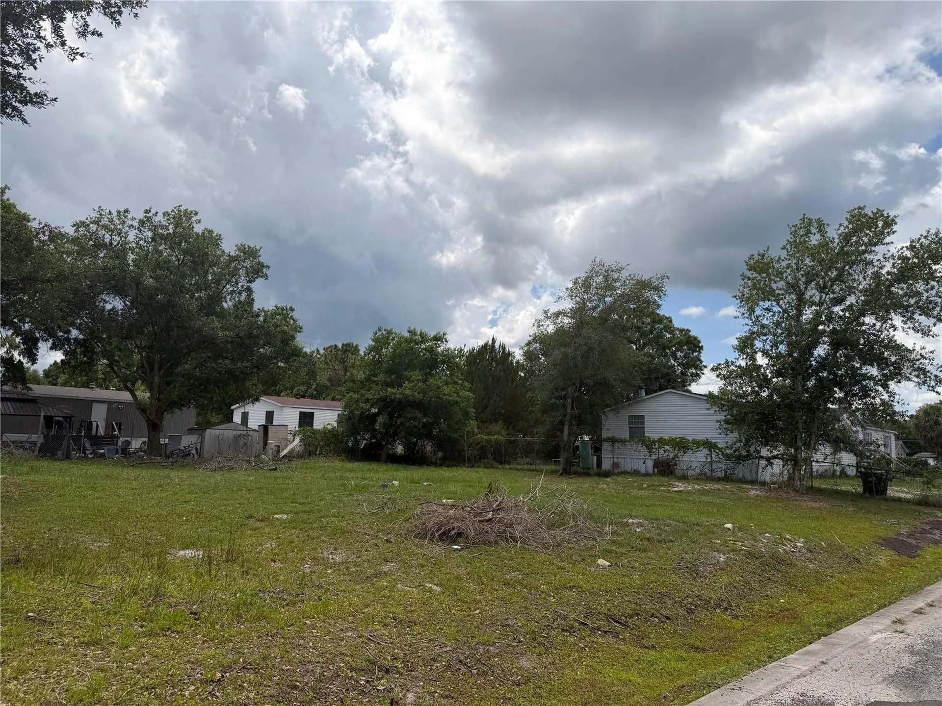 15TH Avenue Orlando FL 32833