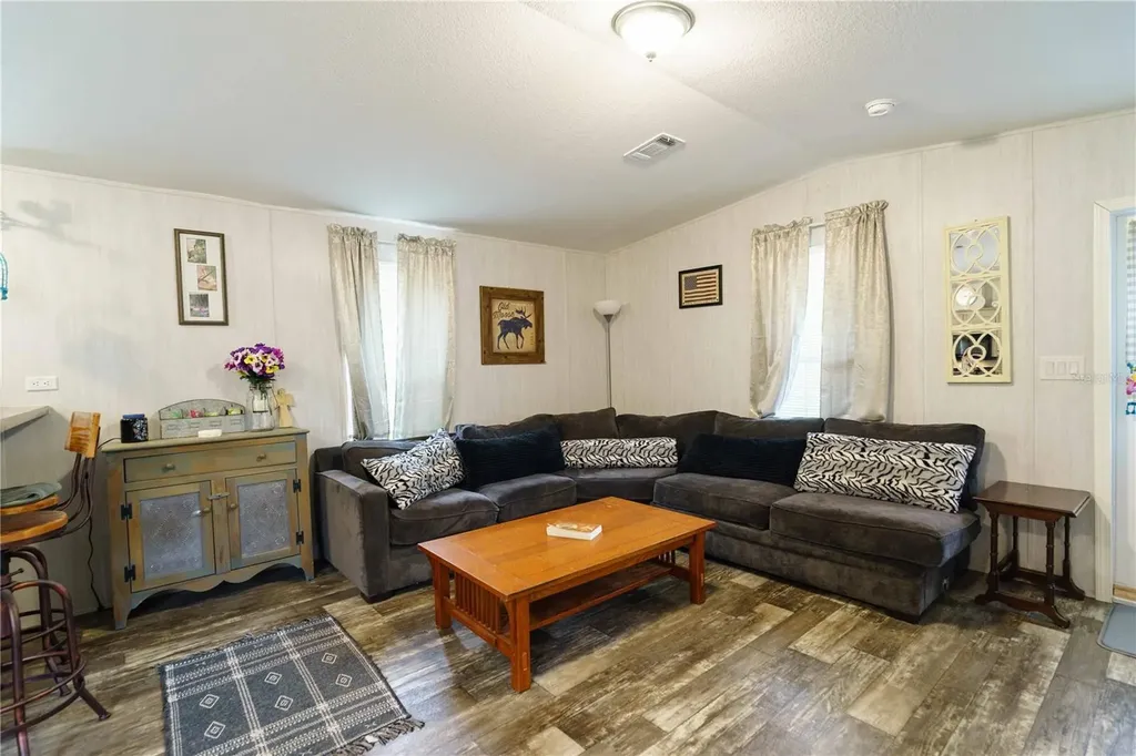 13215 NE 41st Street Silver Springs FL 34488