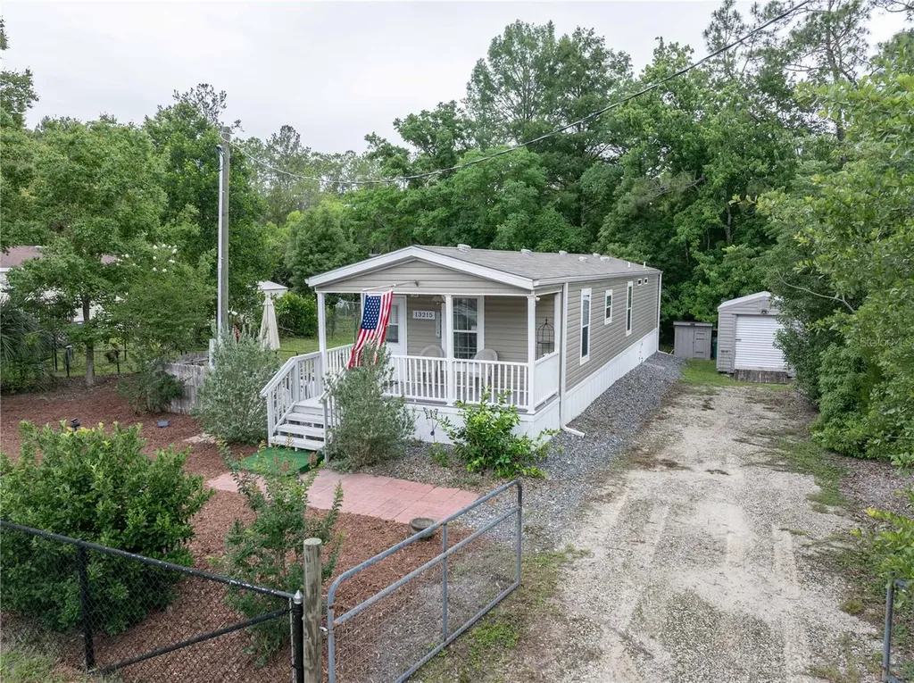 13215 NE 41st Street Silver Springs FL 34488