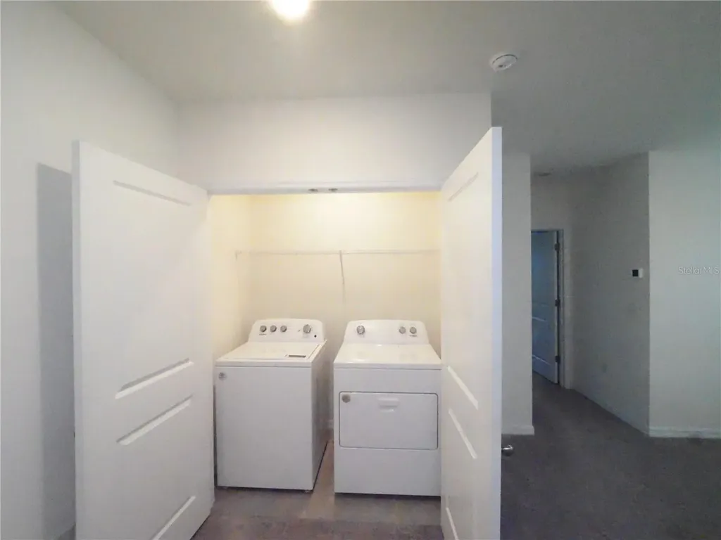 1722 Woodleaf Hammock Court Bradenton FL 34211