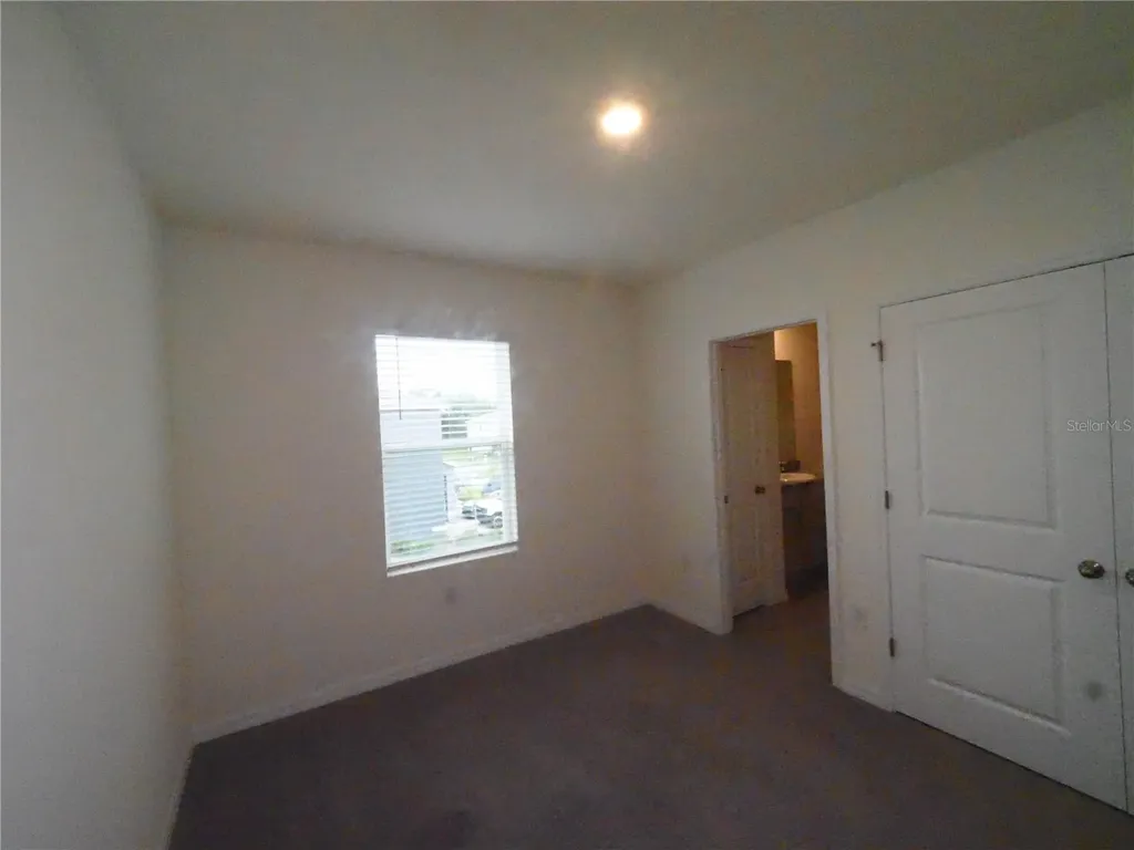 1722 Woodleaf Hammock Court Bradenton FL 34211