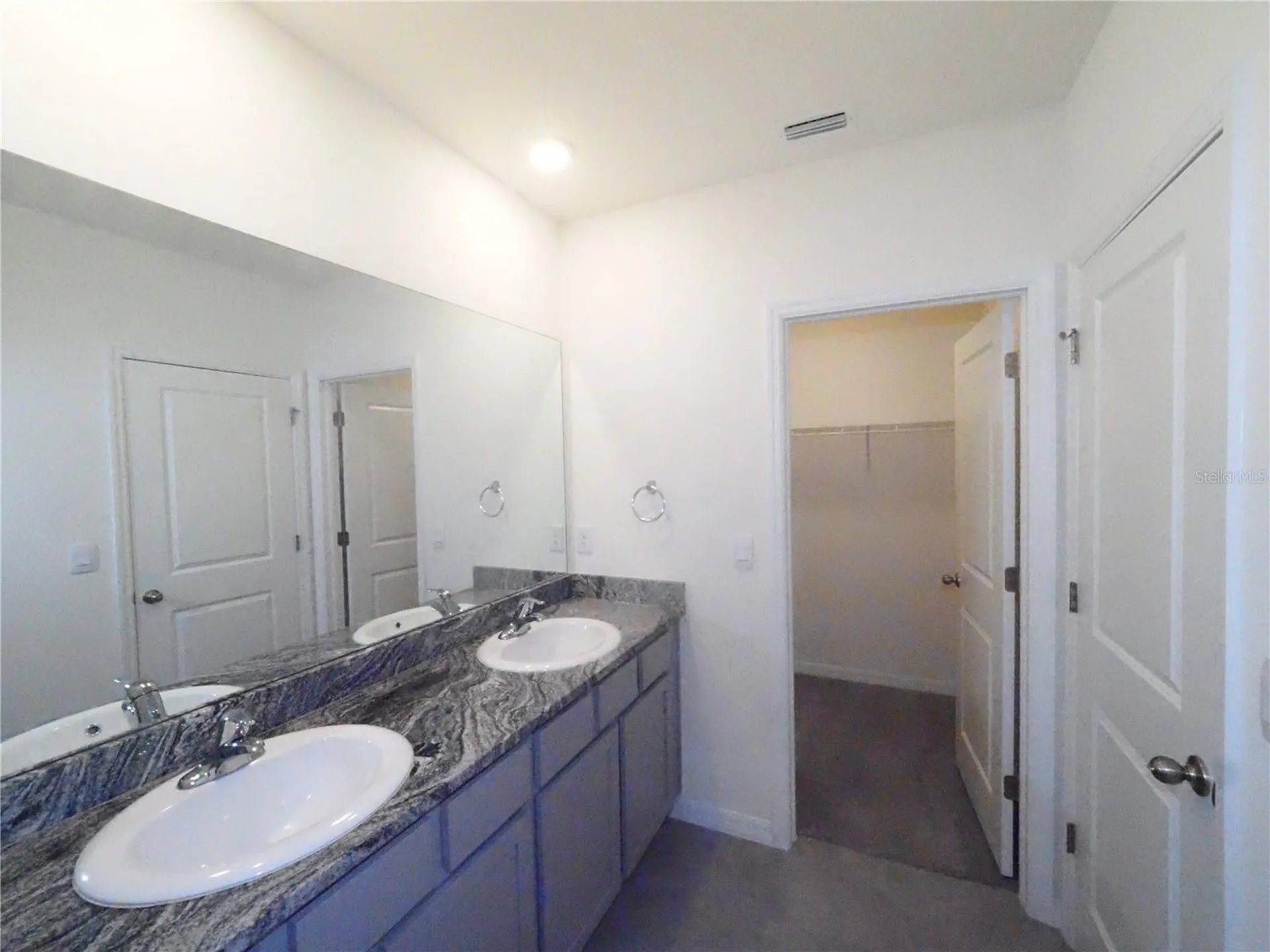 1722 Woodleaf Hammock Court Bradenton FL 34211