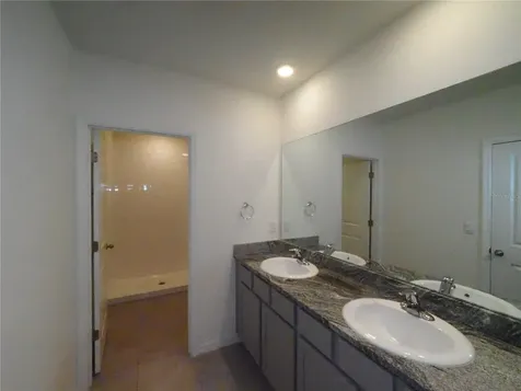 1722 Woodleaf Hammock Court Bradenton FL 34211