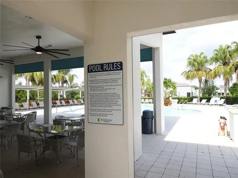 1722 Woodleaf Hammock Court Bradenton FL 34211