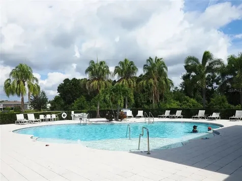 1722 Woodleaf Hammock Court Bradenton FL 34211