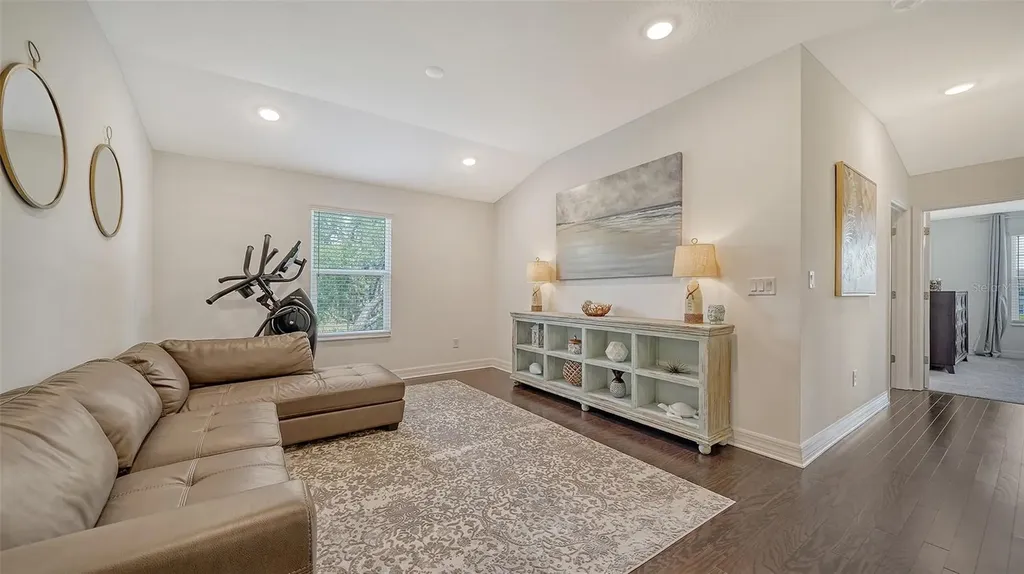 3092 Via Sienna Circle Sarasota FL 34243