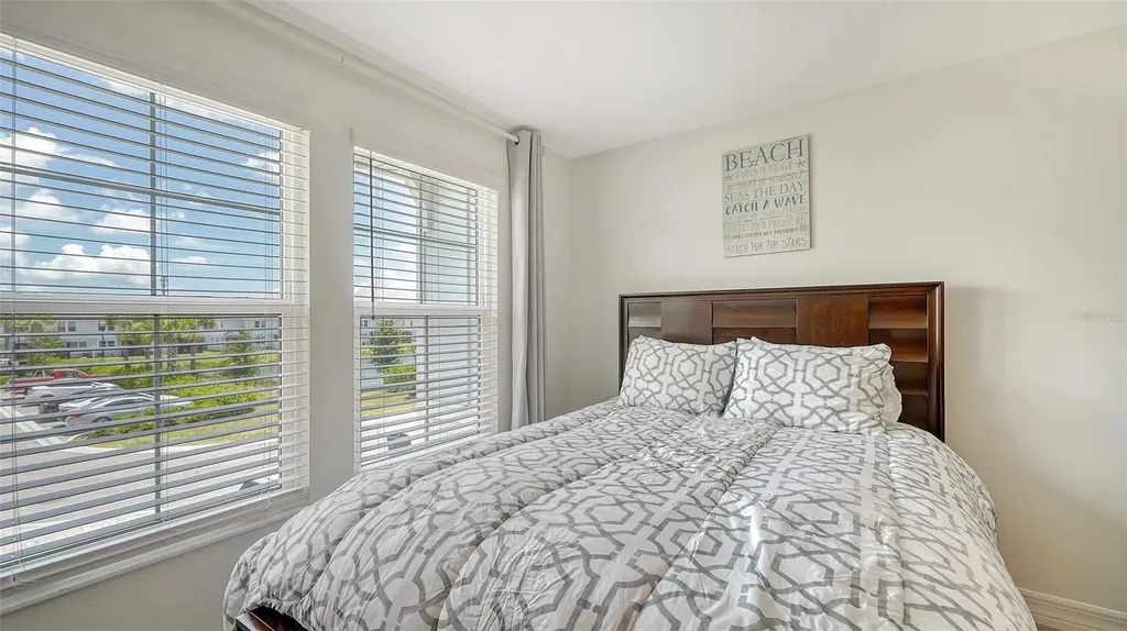 3092 Via Sienna Circle Sarasota FL 34243