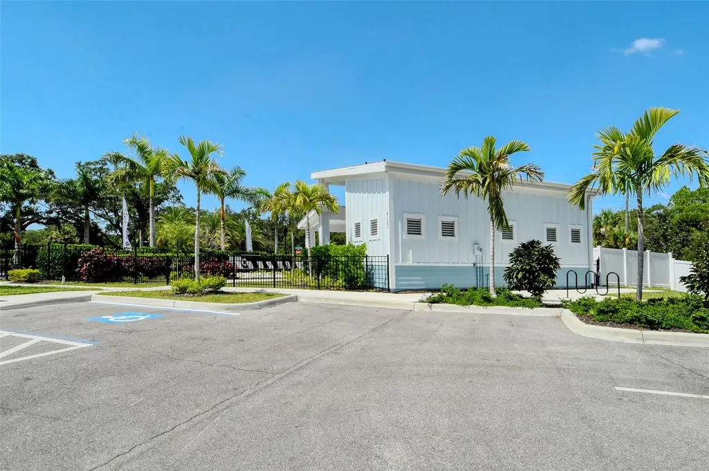 3092 Via Sienna Circle Sarasota FL 34243