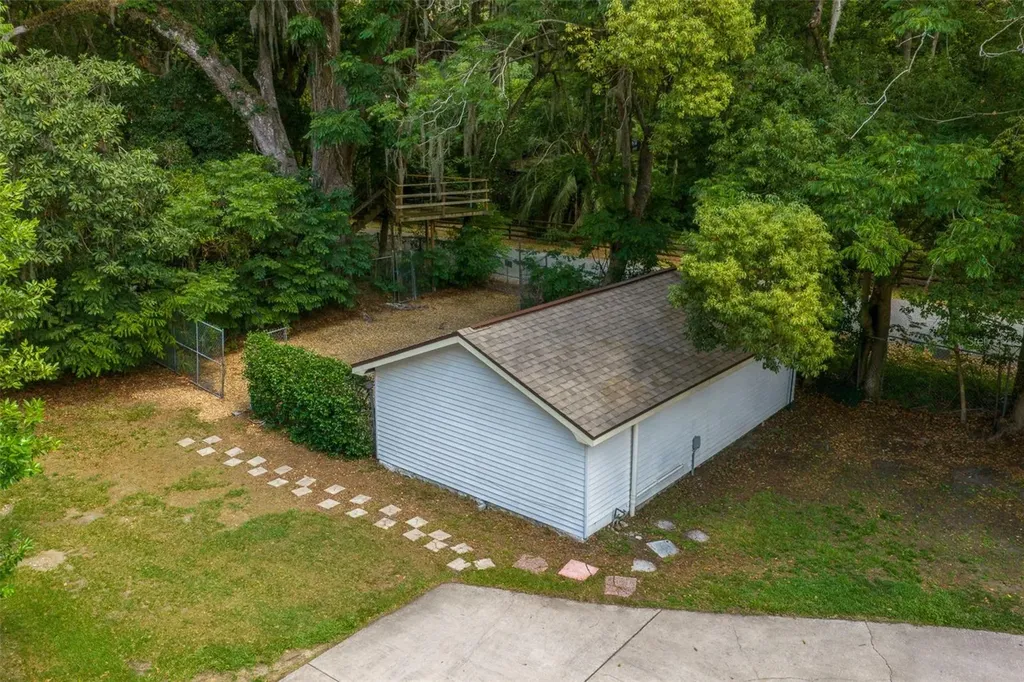 1985 NE 97th Streed Road Anthony FL 32617