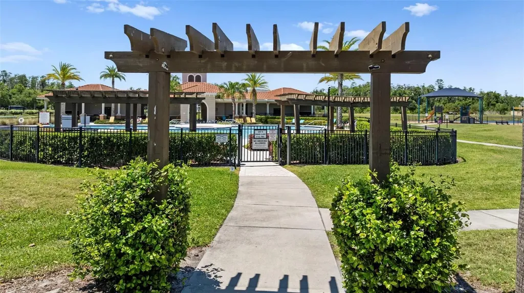 16673 Windmill Forge Pass Wimauma FL 33598