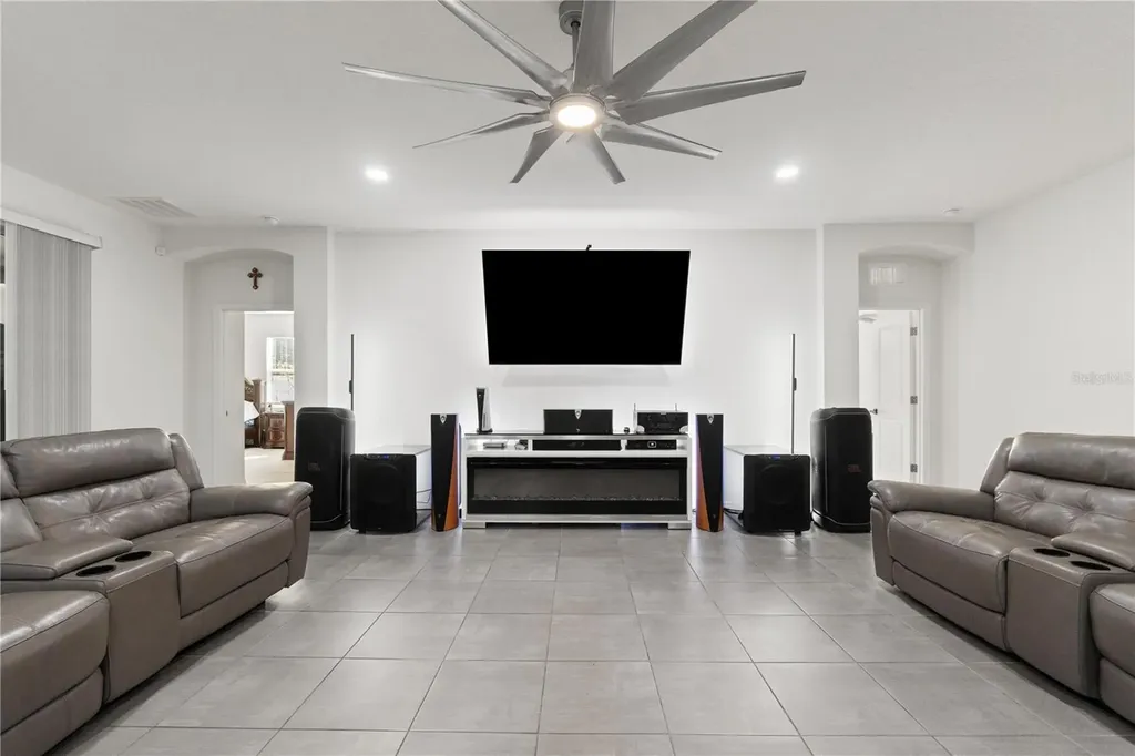 3763 Autumn Amber Drive Spring Hill FL 34609