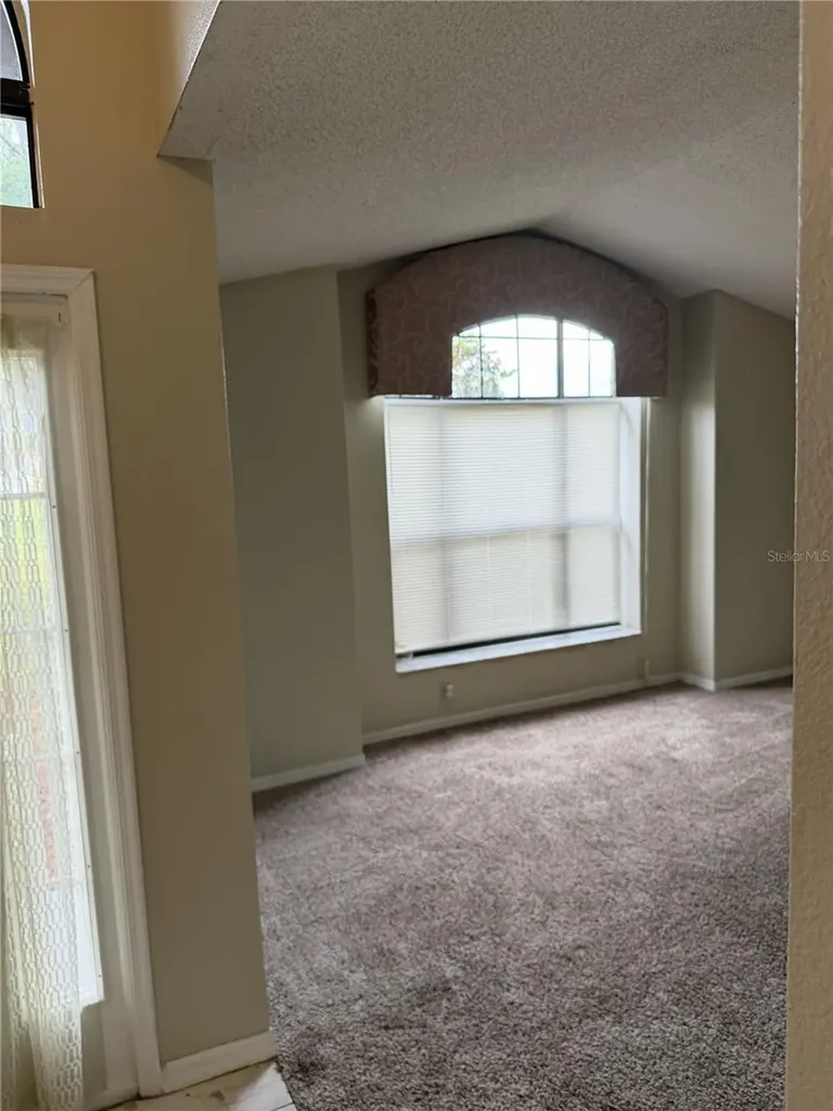 3733 Weetamoo Circle Orlando FL 32818