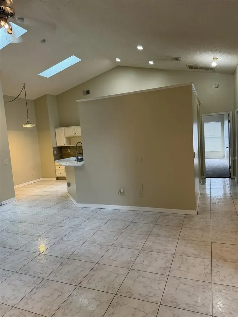 3733 Weetamoo Circle Orlando FL 32818