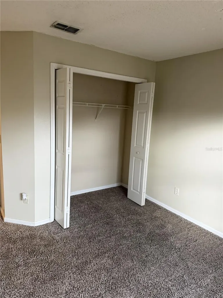 3733 Weetamoo Circle Orlando FL 32818