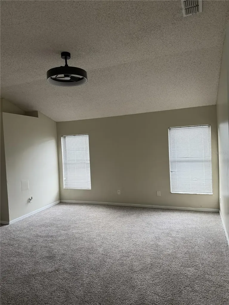 3733 Weetamoo Circle Orlando FL 32818