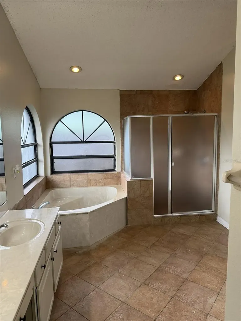 3733 Weetamoo Circle Orlando FL 32818