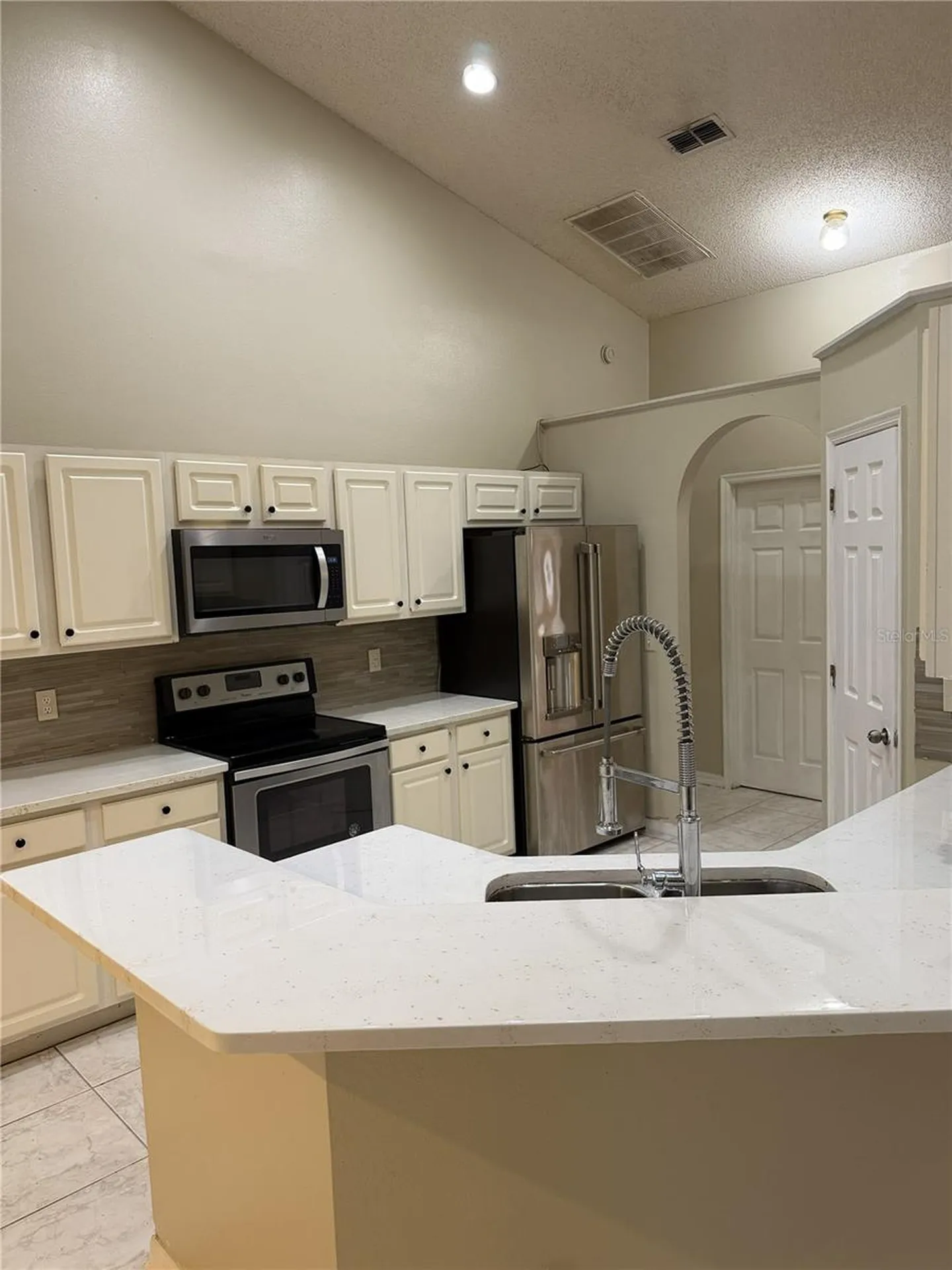 3733 Weetamoo Circle Orlando FL 32818