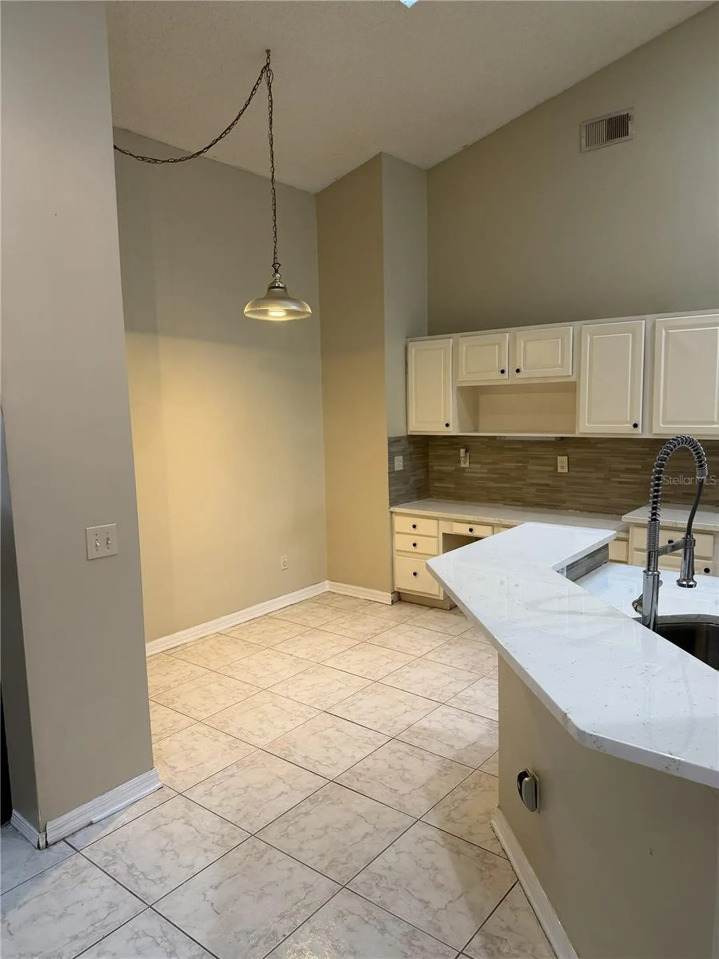 3733 Weetamoo Circle Orlando FL 32818