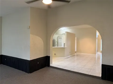 3733 Weetamoo Circle Orlando FL 32818