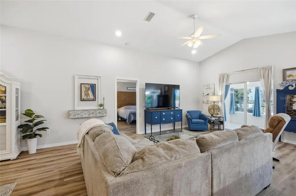 15 Comet Court Palm Coast FL 32137