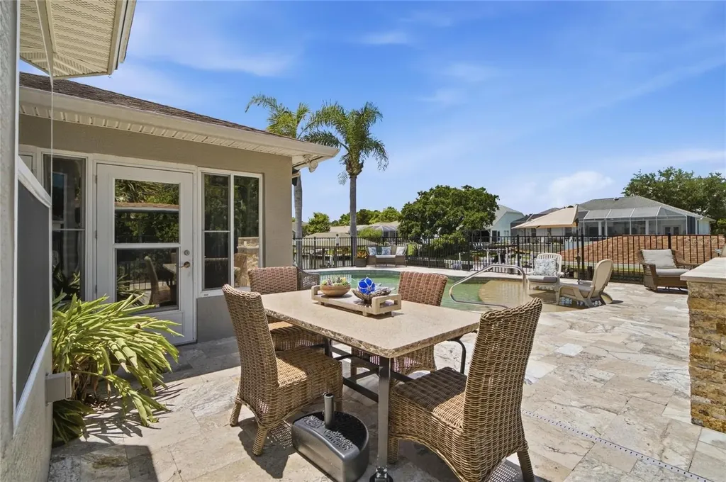 15 Comet Court Palm Coast FL 32137