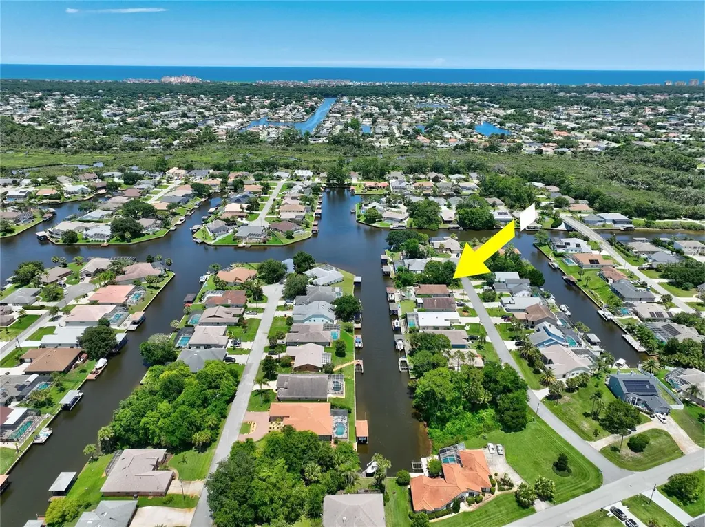15 Comet Court Palm Coast FL 32137