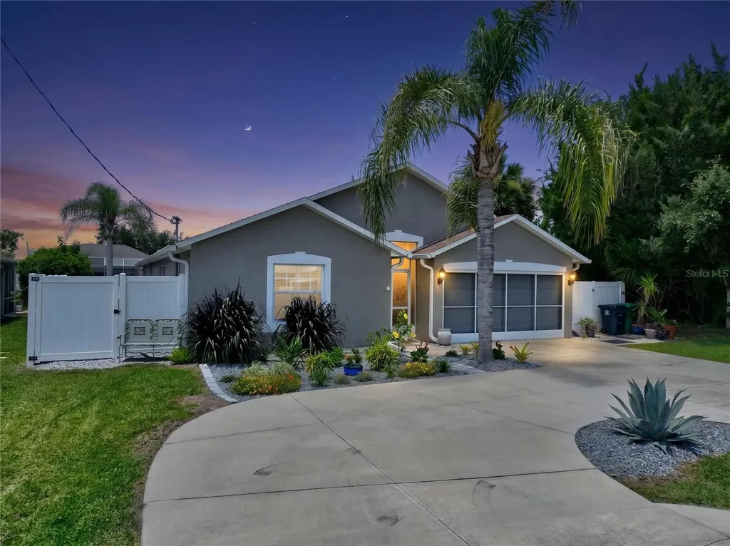 15 Comet Court Palm Coast FL 32137