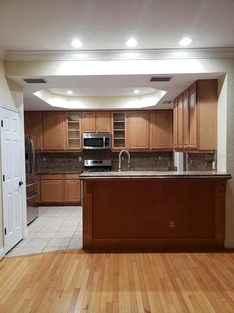 2889 Bayshore Trails Drive Tampa FL 33611