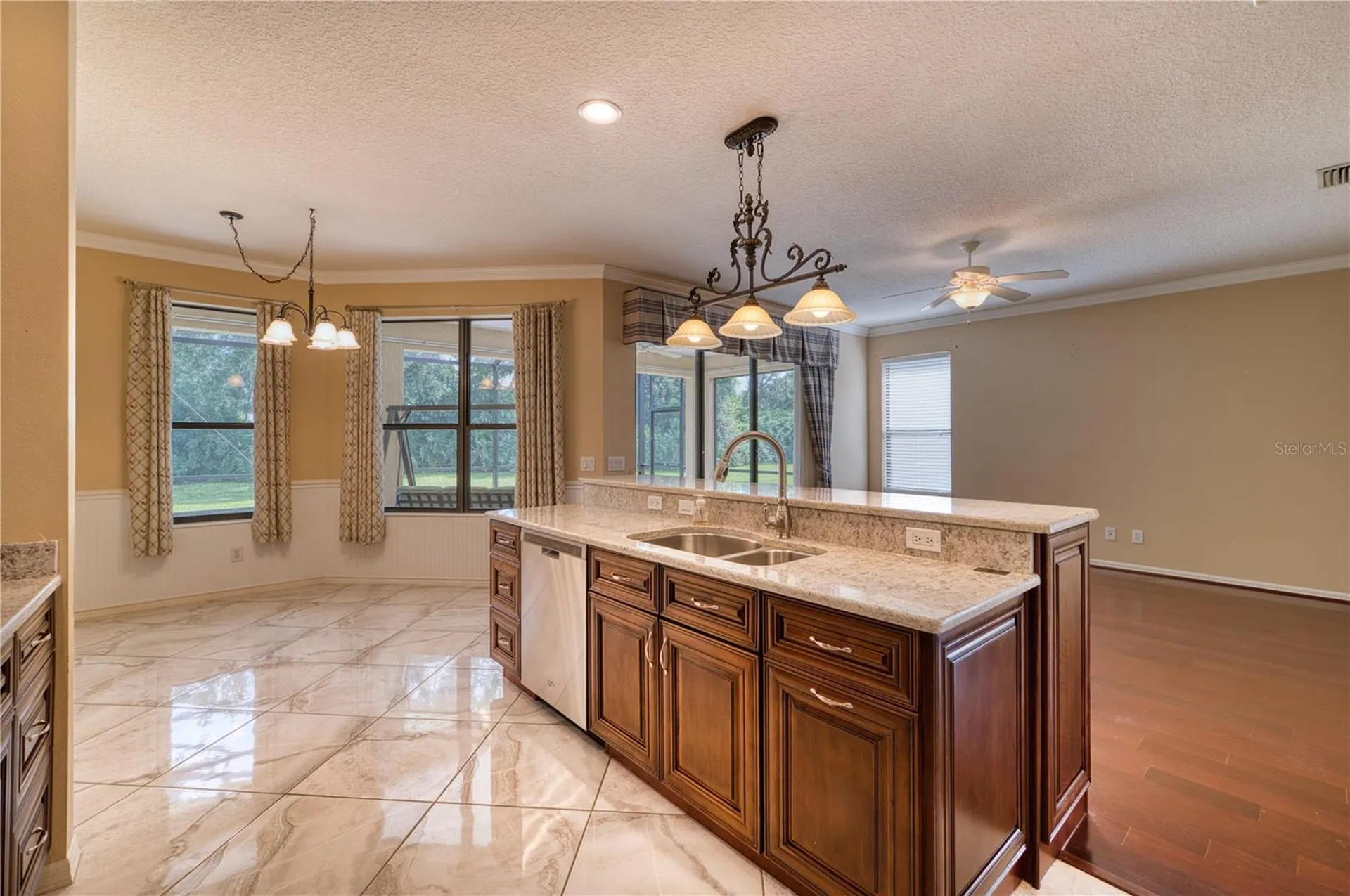 4252 Mackay Falls Terrace Sarasota FL 34243