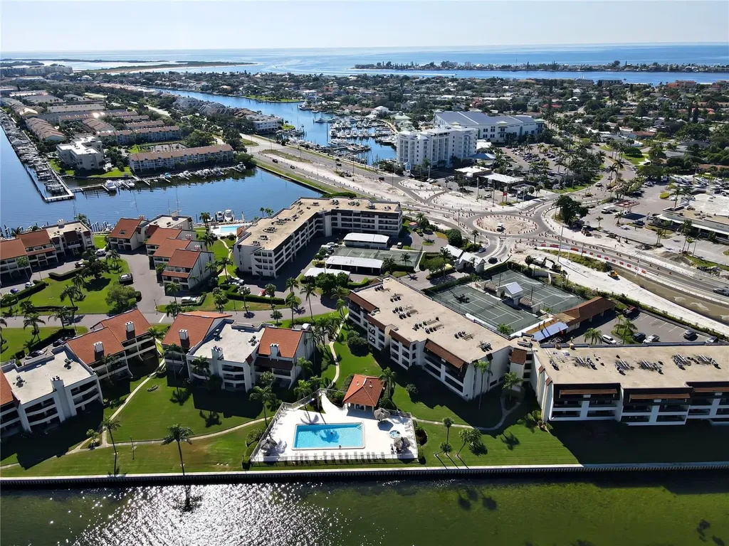 103 1st Street E Tierra Verde FL 33715