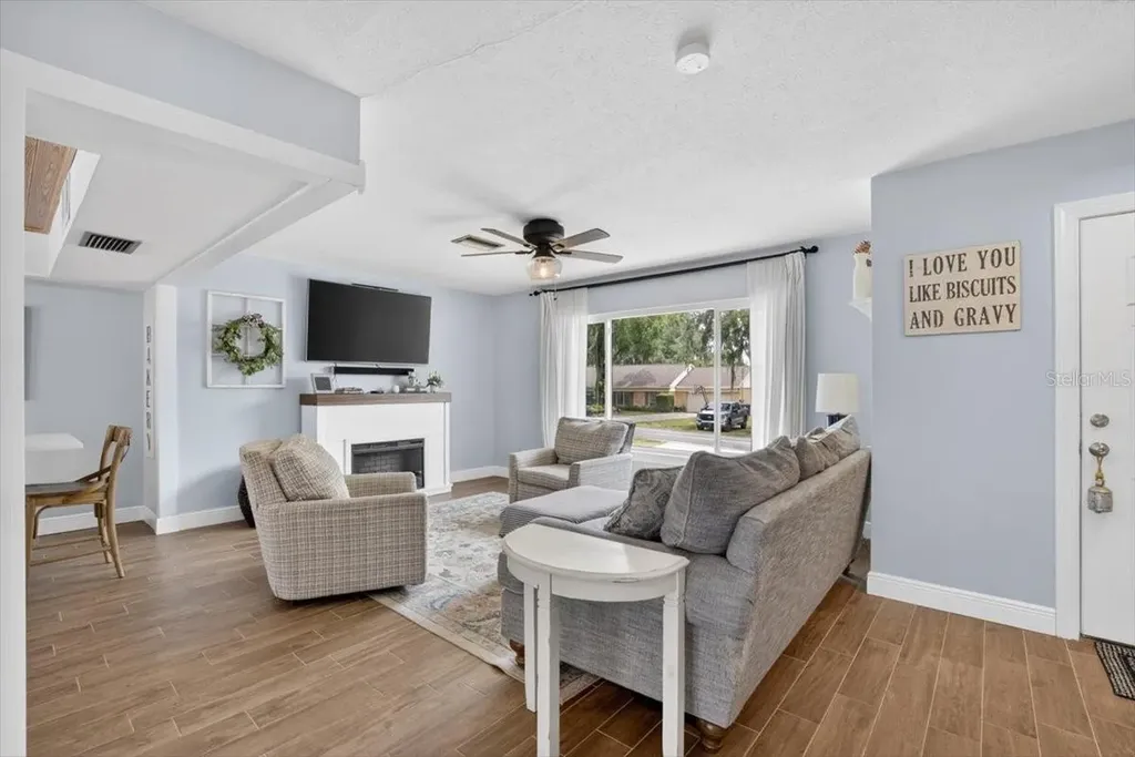 115 W Brentridge Drive Brandon FL 33511