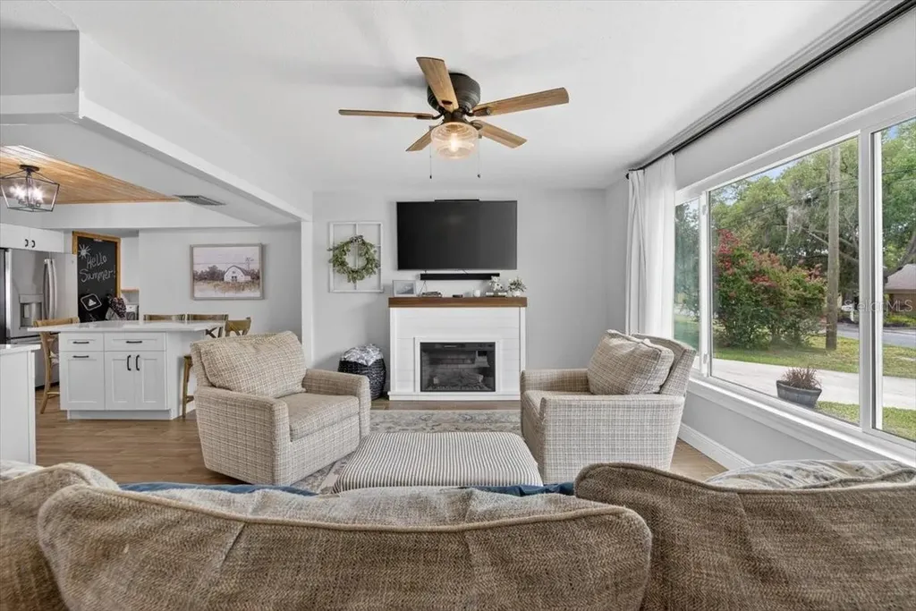 115 W Brentridge Drive Brandon FL 33511