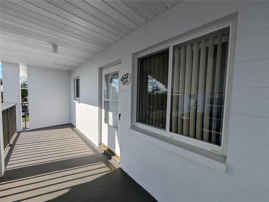 5922 Garden Lane Bradenton FL 34207