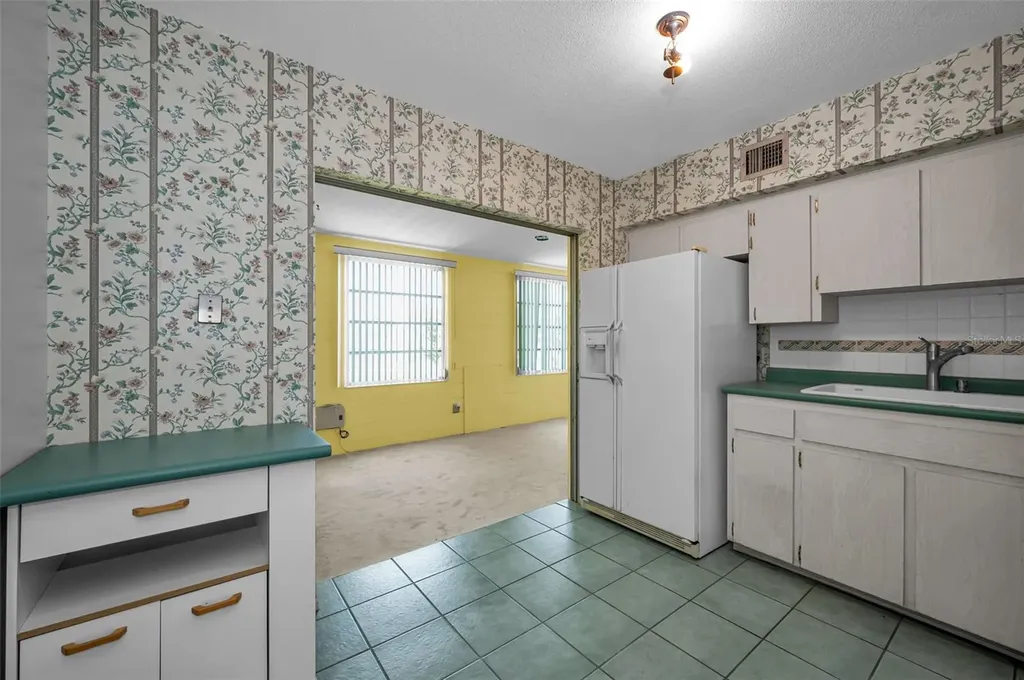 2072 Australia Way W Clearwater FL 33763