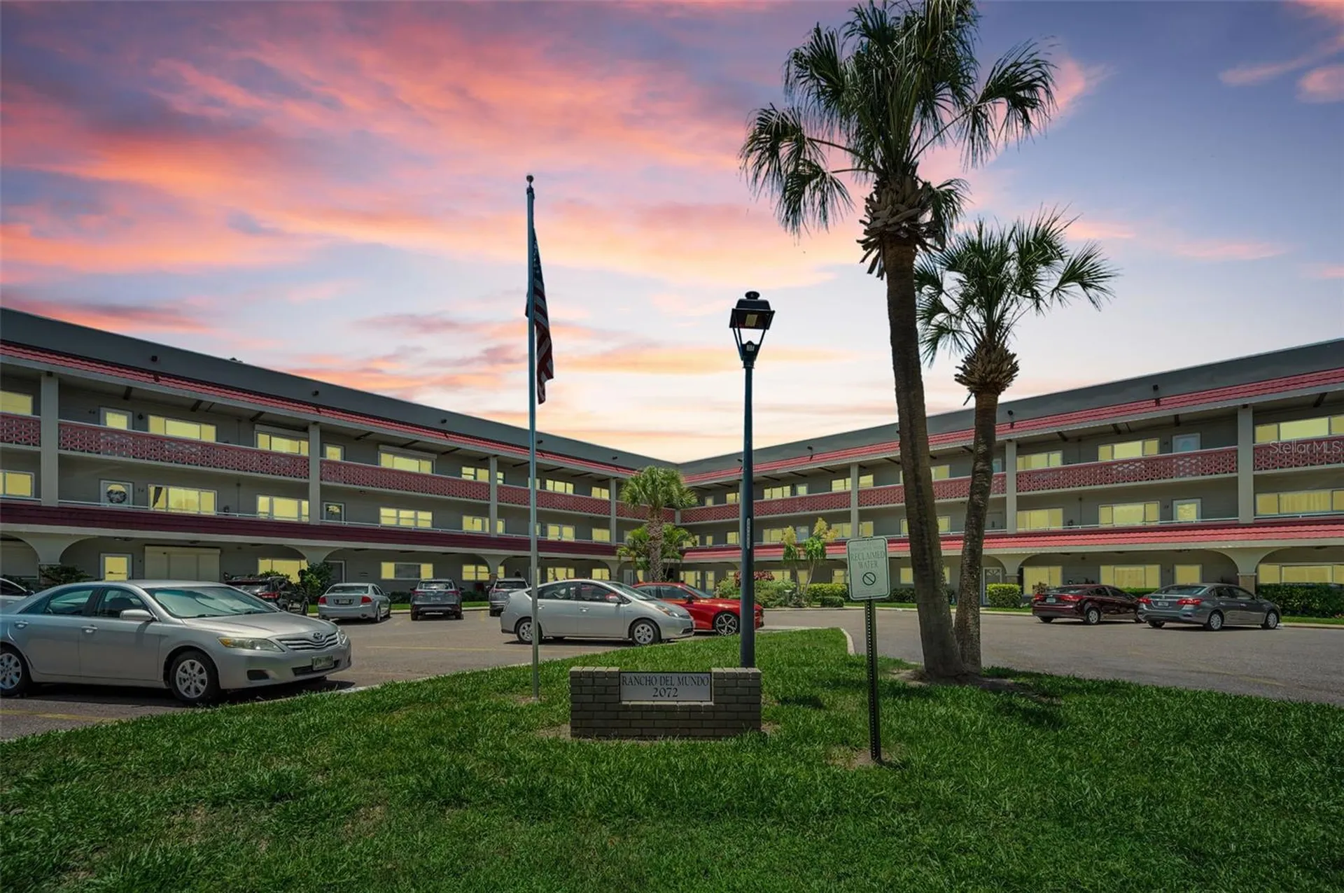 2072 Australia Way W Clearwater FL 33763