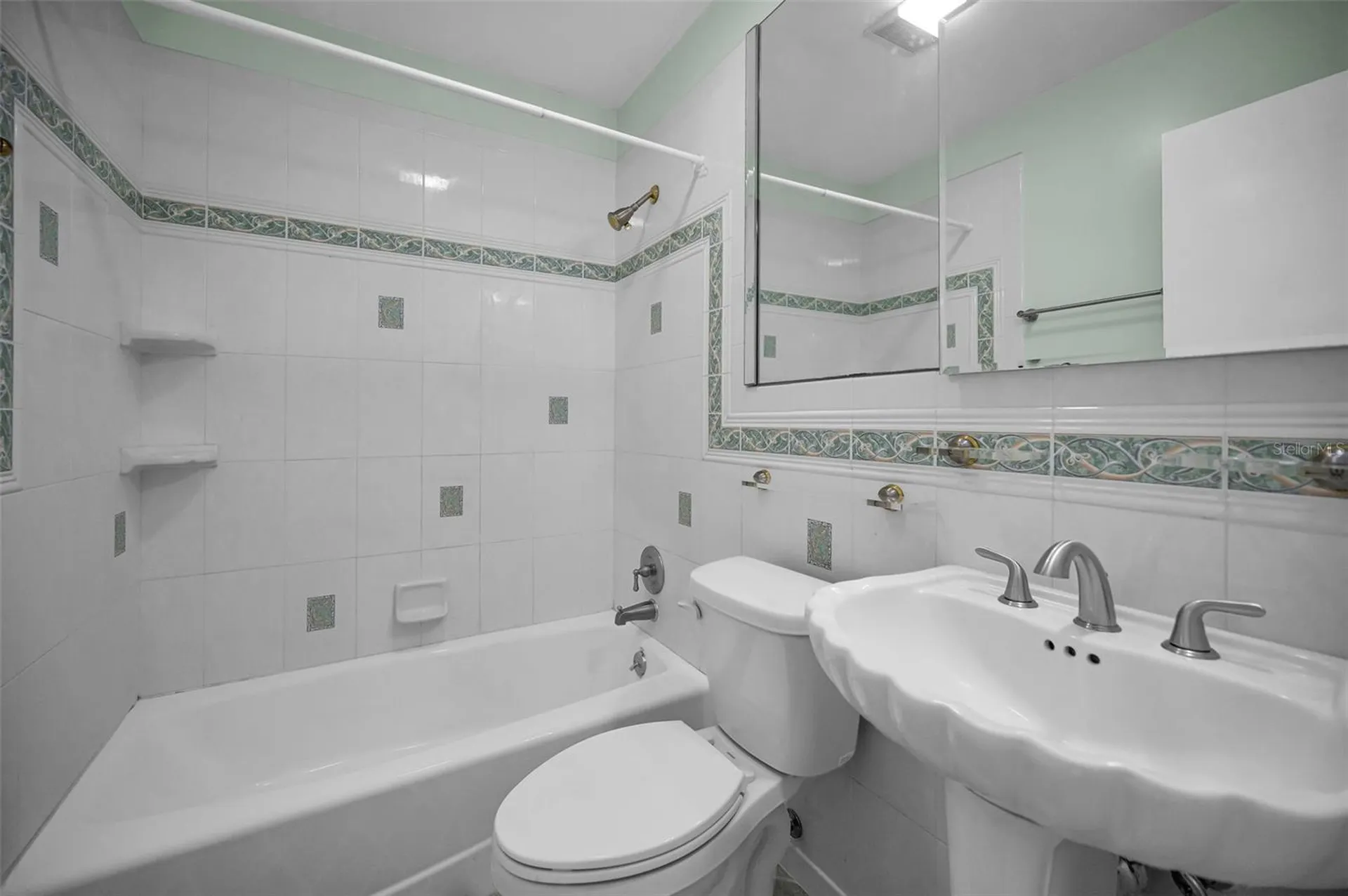 2072 Australia Way W Clearwater FL 33763